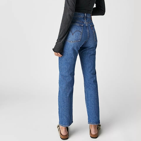 Levi's Denim - Levis Wedgie Straight Leg Jeans Medium Wash Women's 26